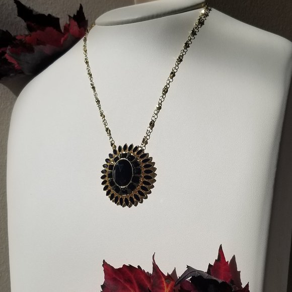 Black Rhinestone Necklace - Picture 1 of 4